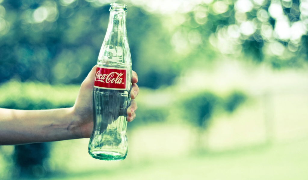 Бутылка от Coca Cola