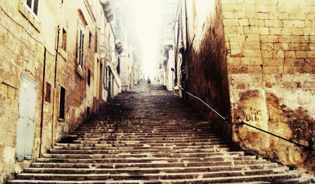 Лестница на улице