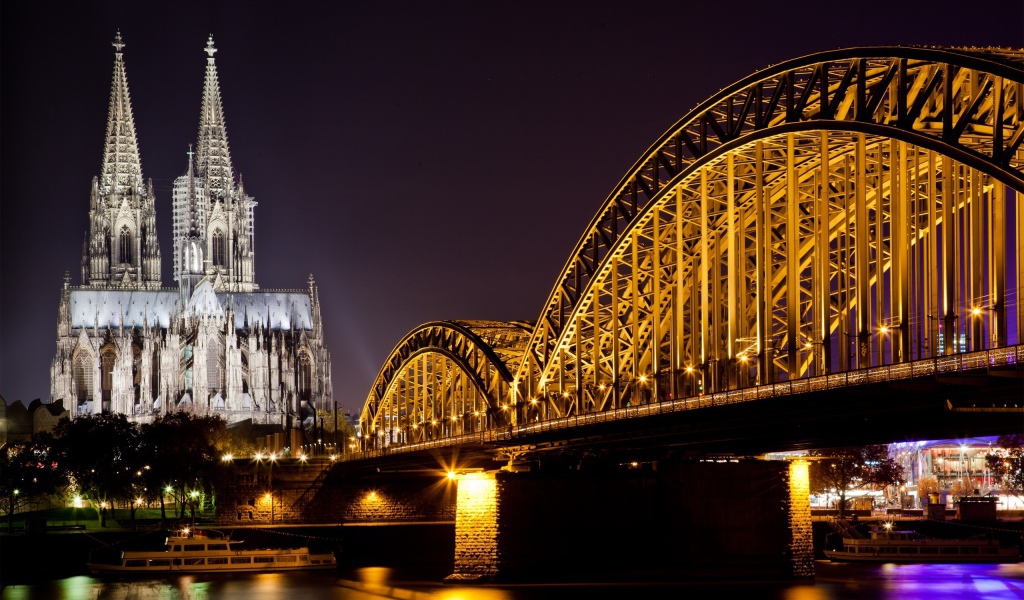 Яркие огни города