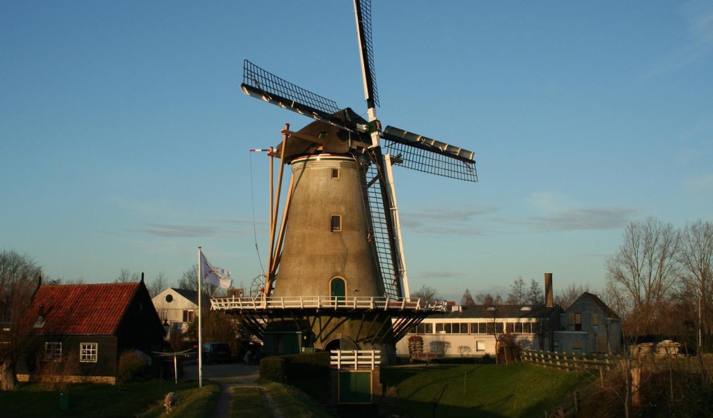 Ветреная мельница в Голландии