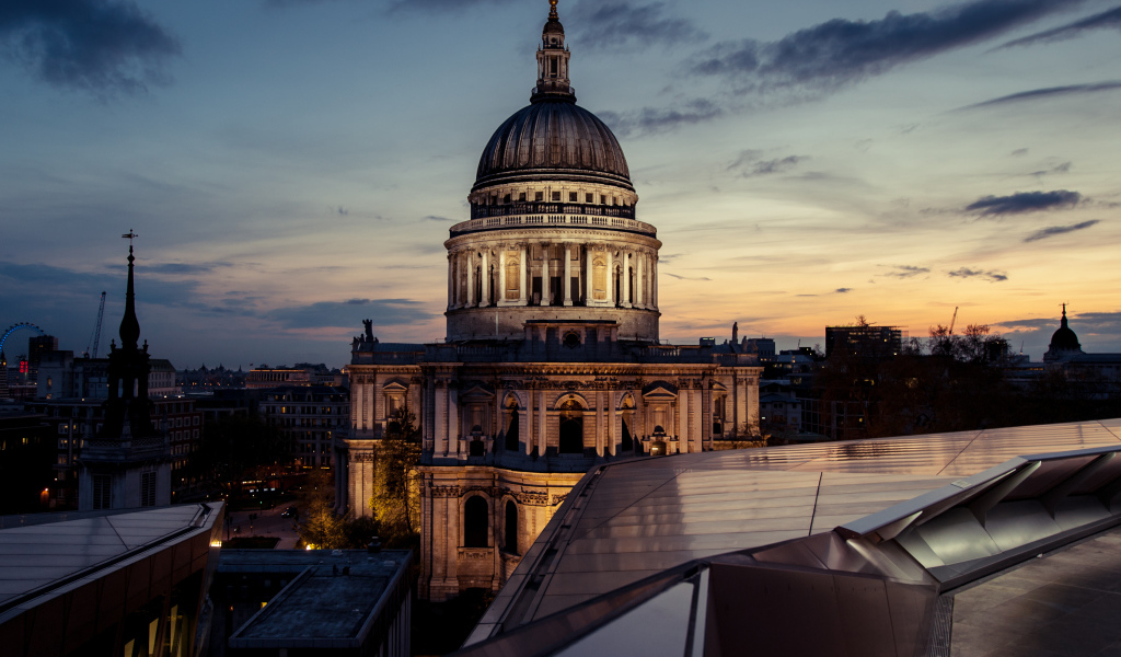 Вид на Лондон с крыши