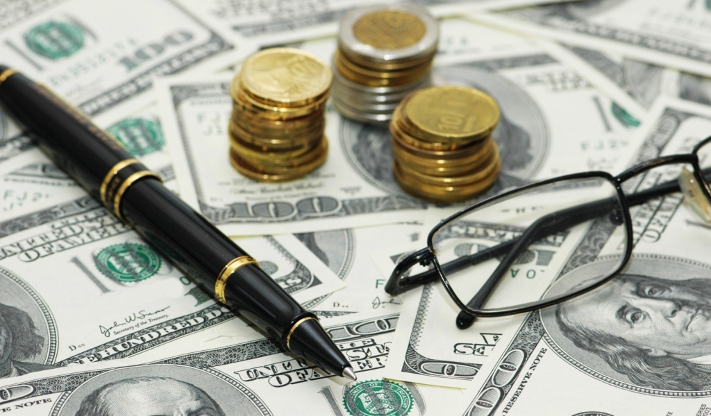 Очки на американских долларах