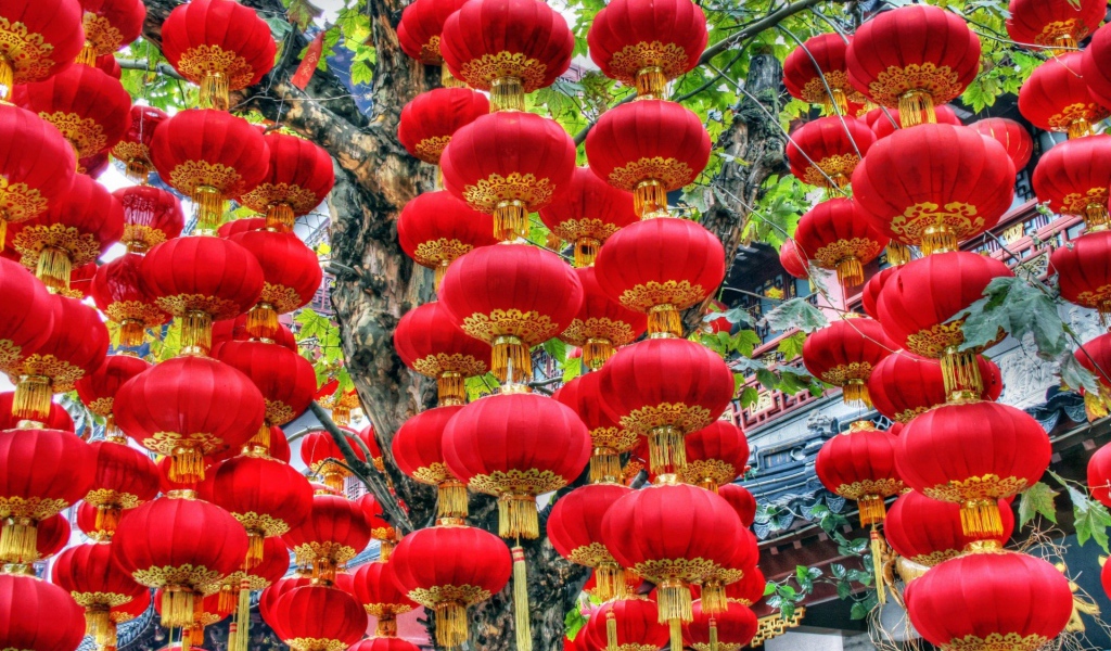 Красные китайские фонарики