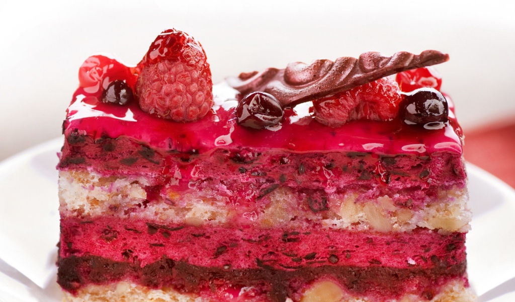 Малиновый торт