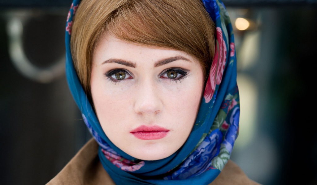 Актриса Карен Жиллан