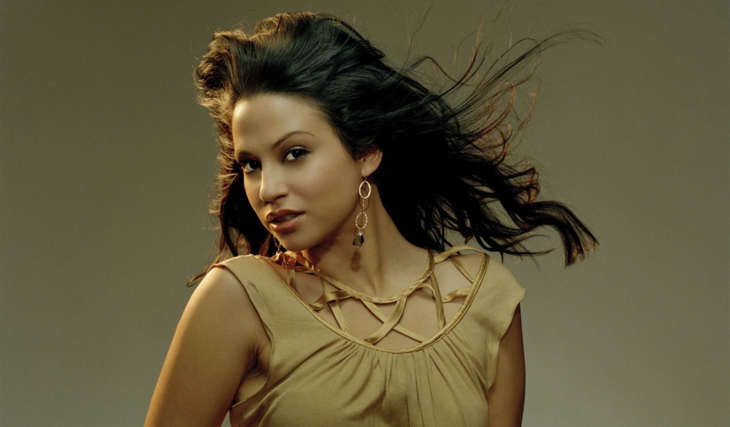 Нави Рават знаменитость