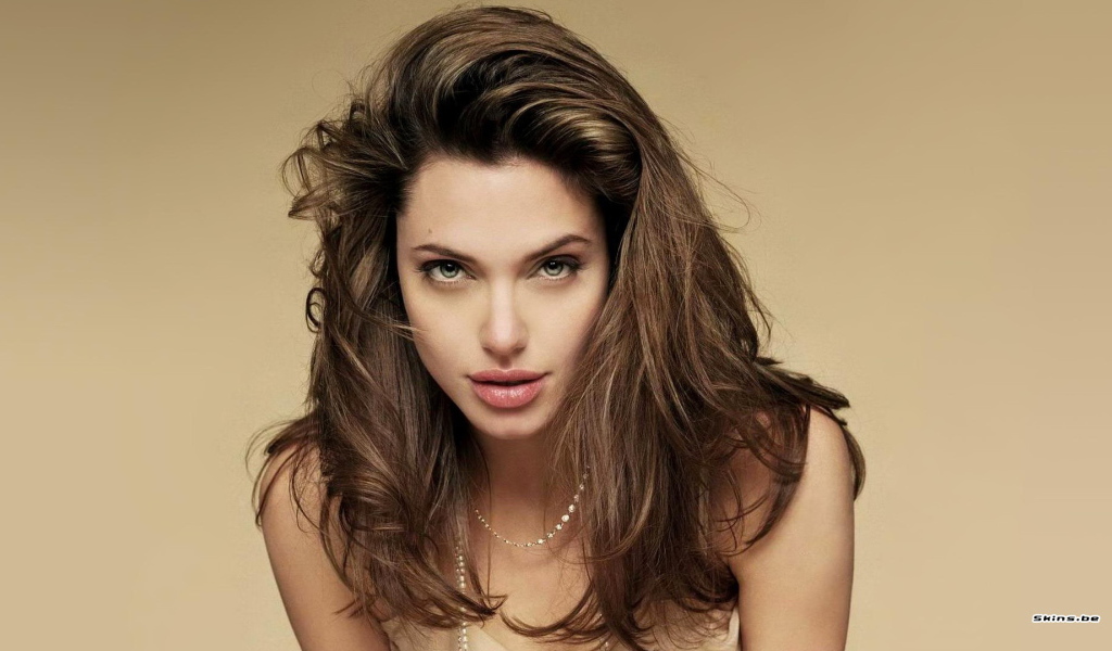 Angelina Jolie