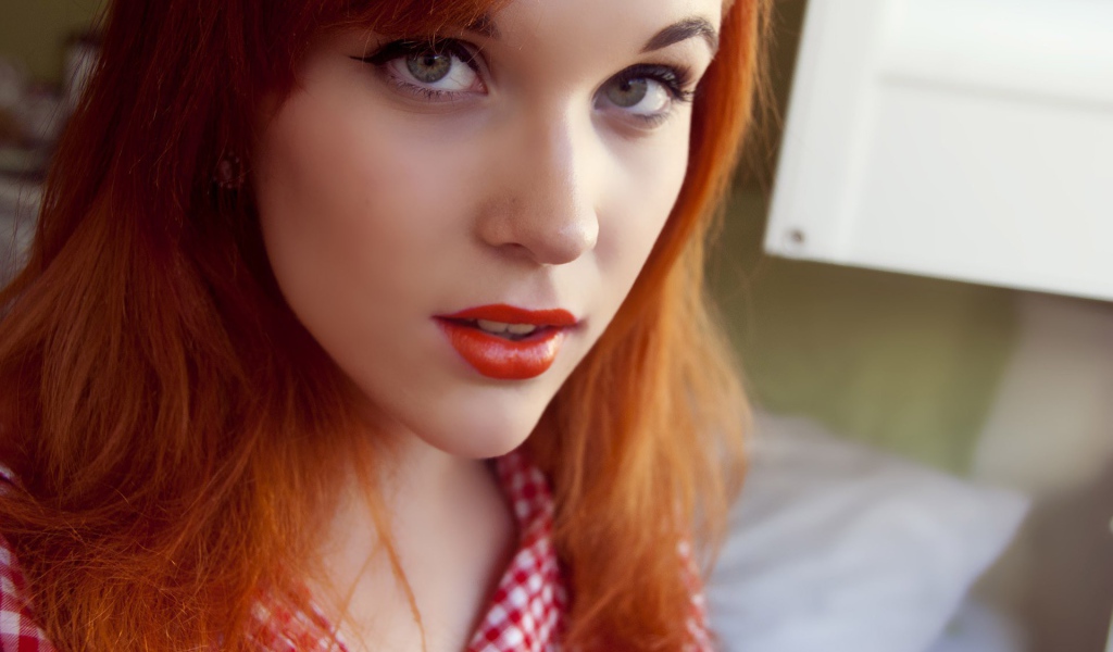 	 Portrait of a red haired girl