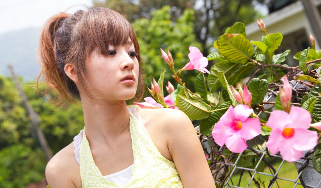 Японская модель Микако