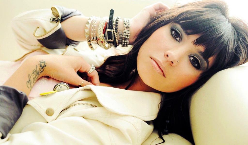 Модель Hanna Beth