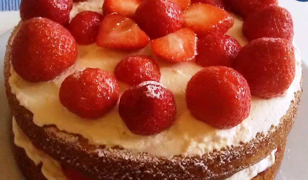 Вкусный торт ко дню рождения