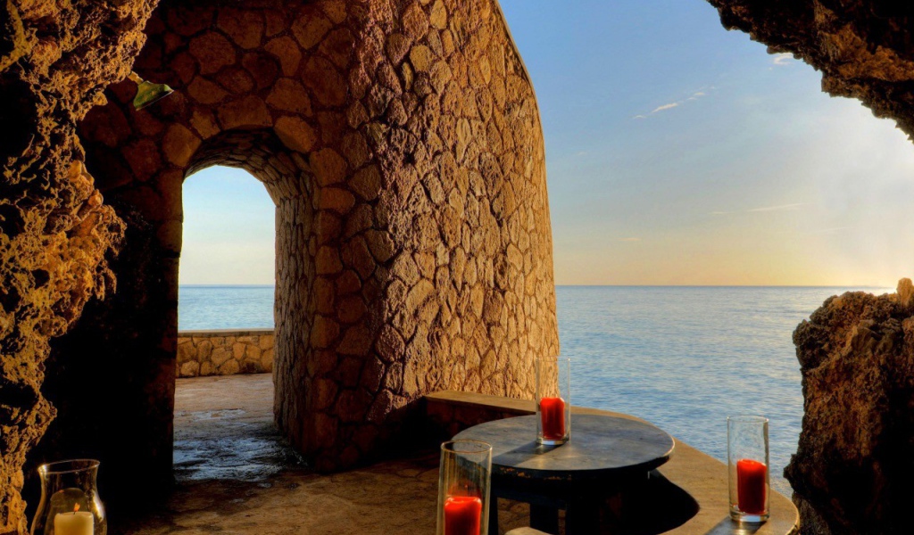 Балкон на берегу океана