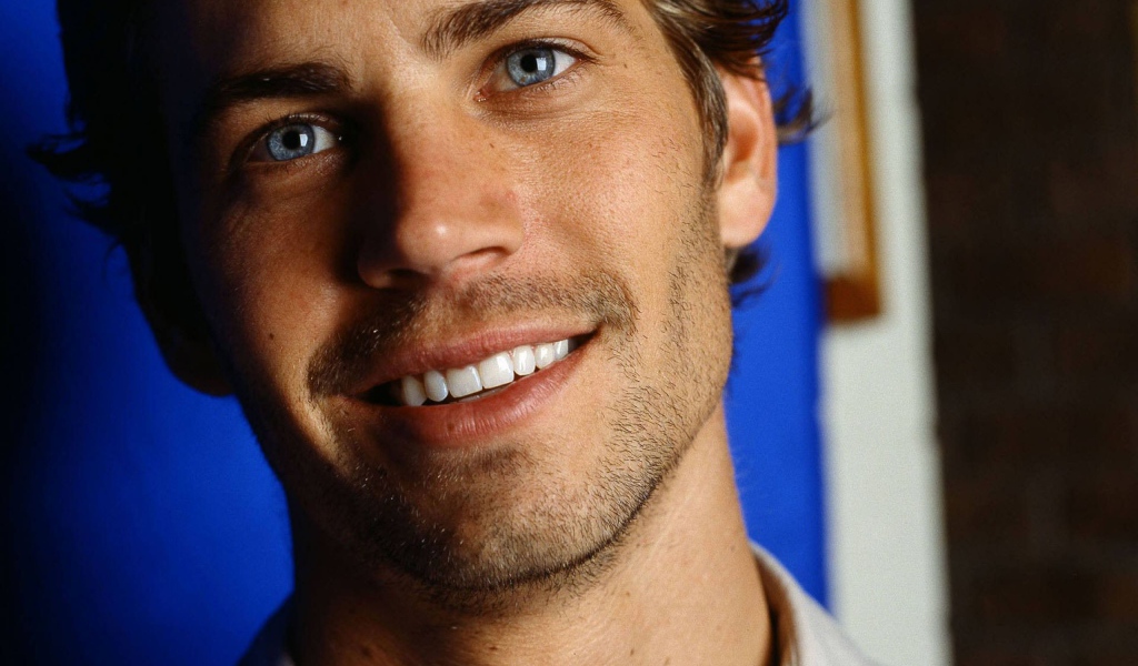 Знаменитость Пол Уокер