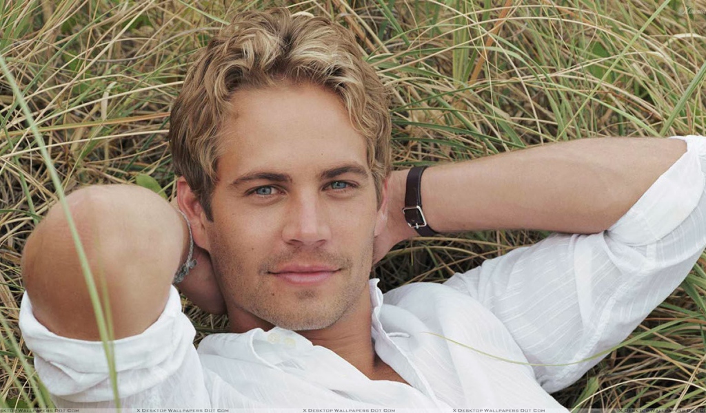 Известный актер Пол Уокер