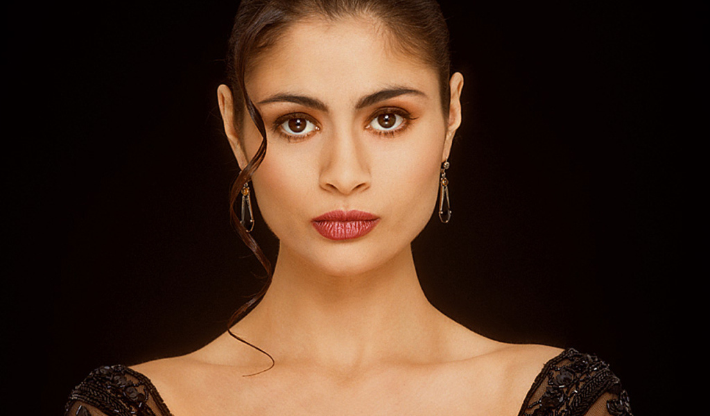 	 Актриса Шарлотта Льюис