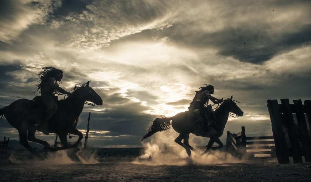 Скачки на лошадях по пустыне
