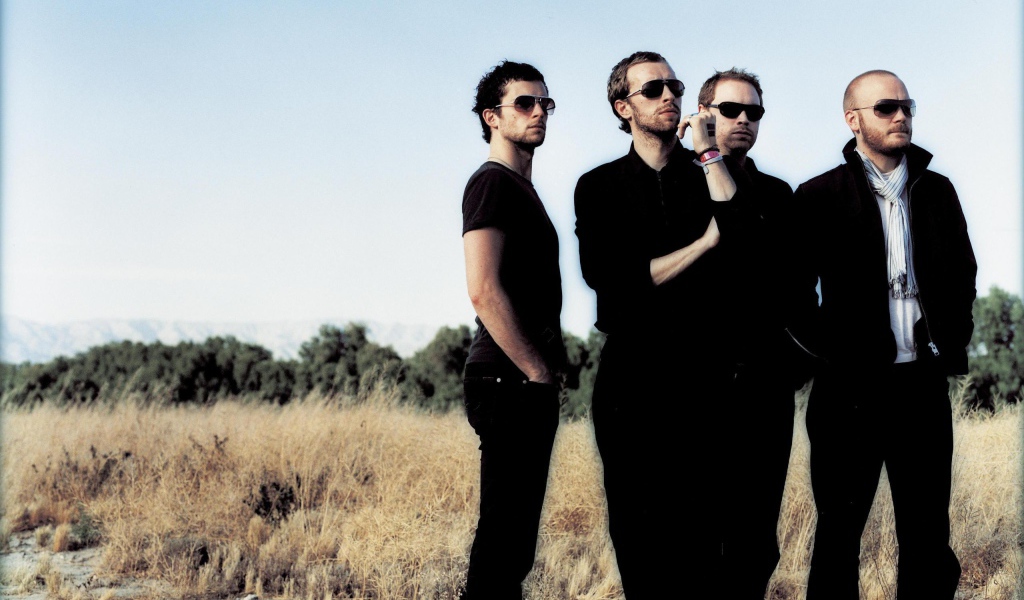 Coldplay носить черное