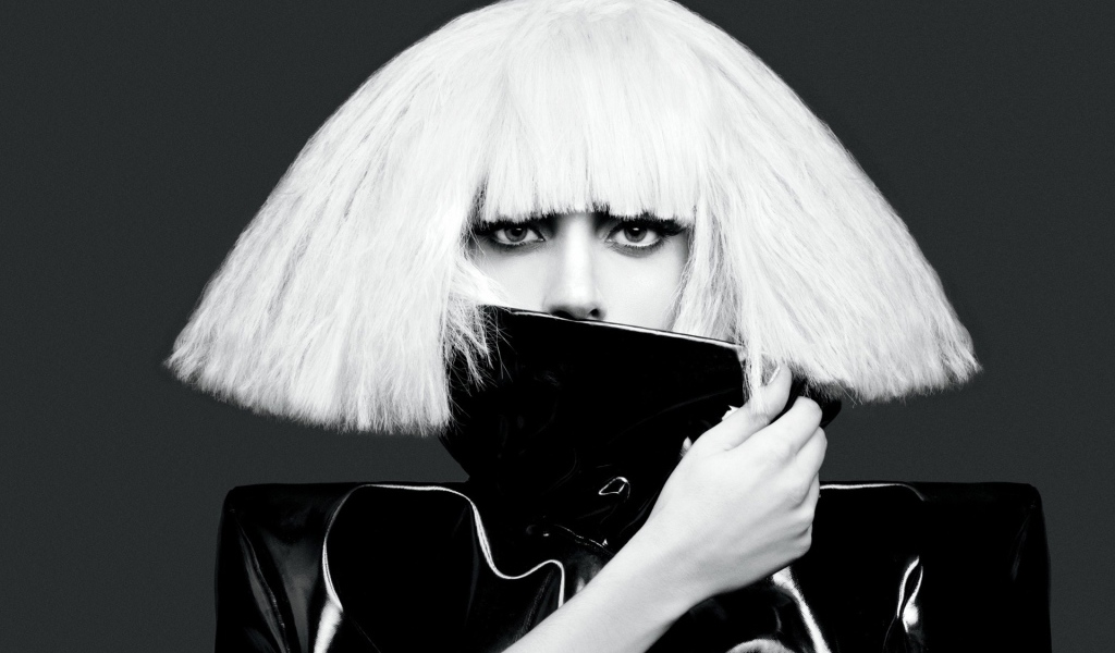 Причёска певицы Леди Гага