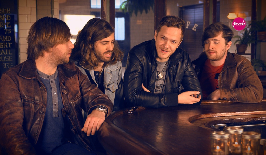 Imagine Dragons: группа в баре