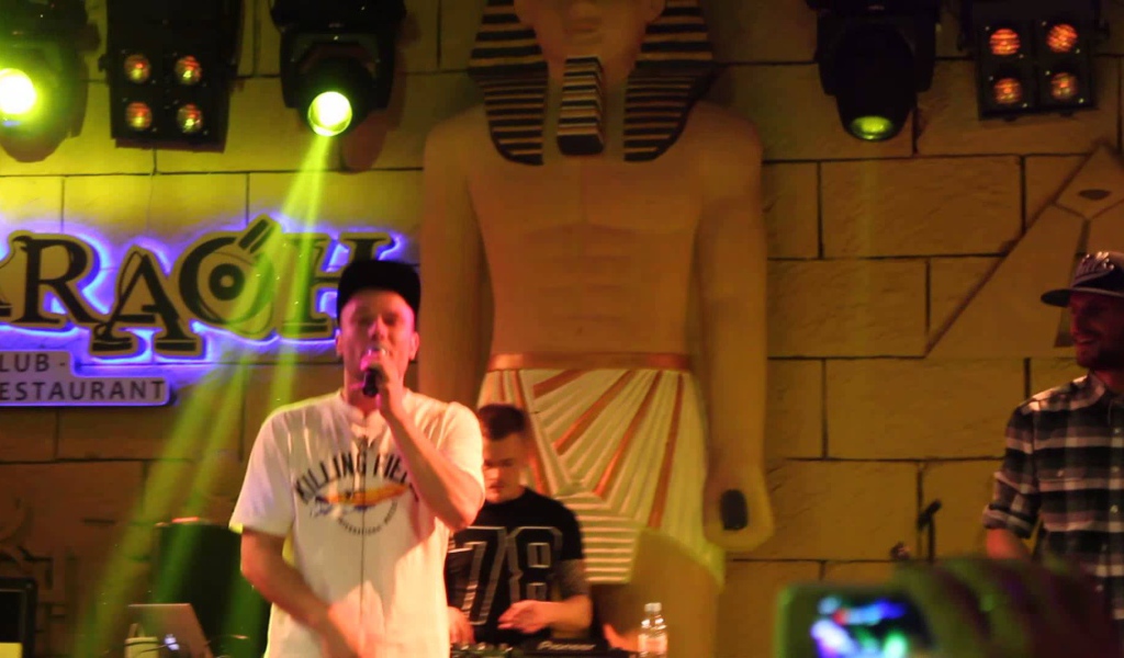 Макс Корж выступает в клубе