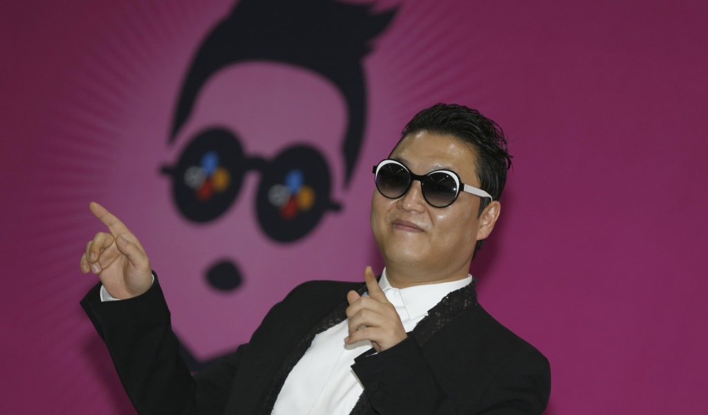 PSY на вручении премии