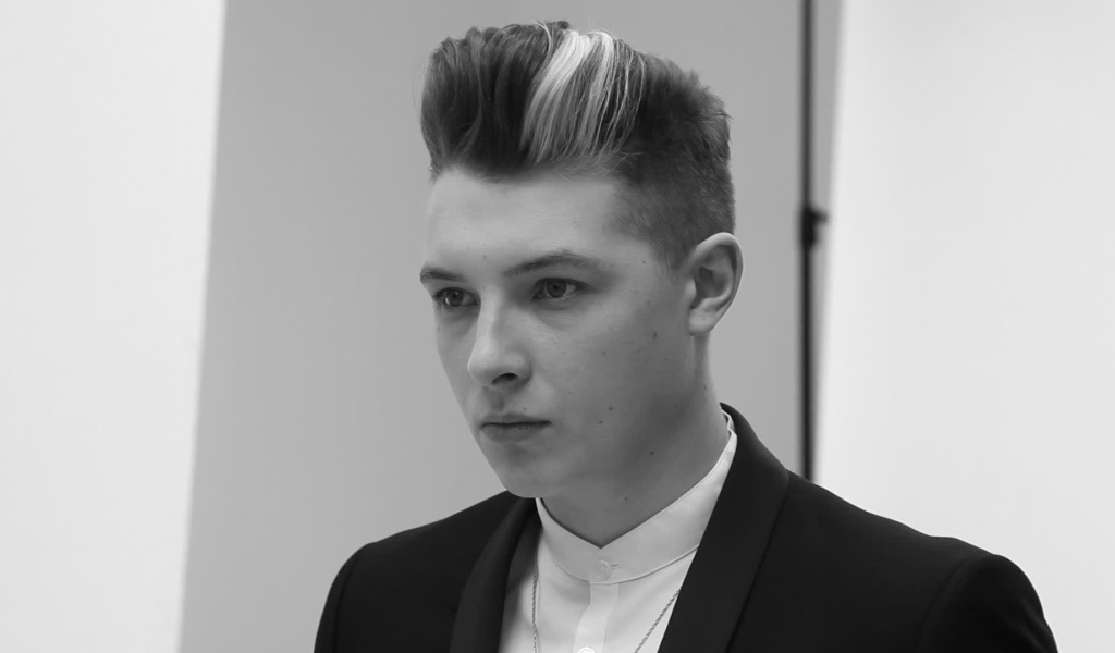 Певец John Newman