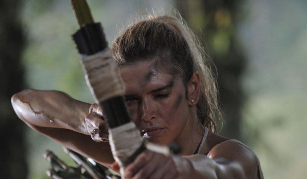 Вера Брежнева в фильме Джунгли