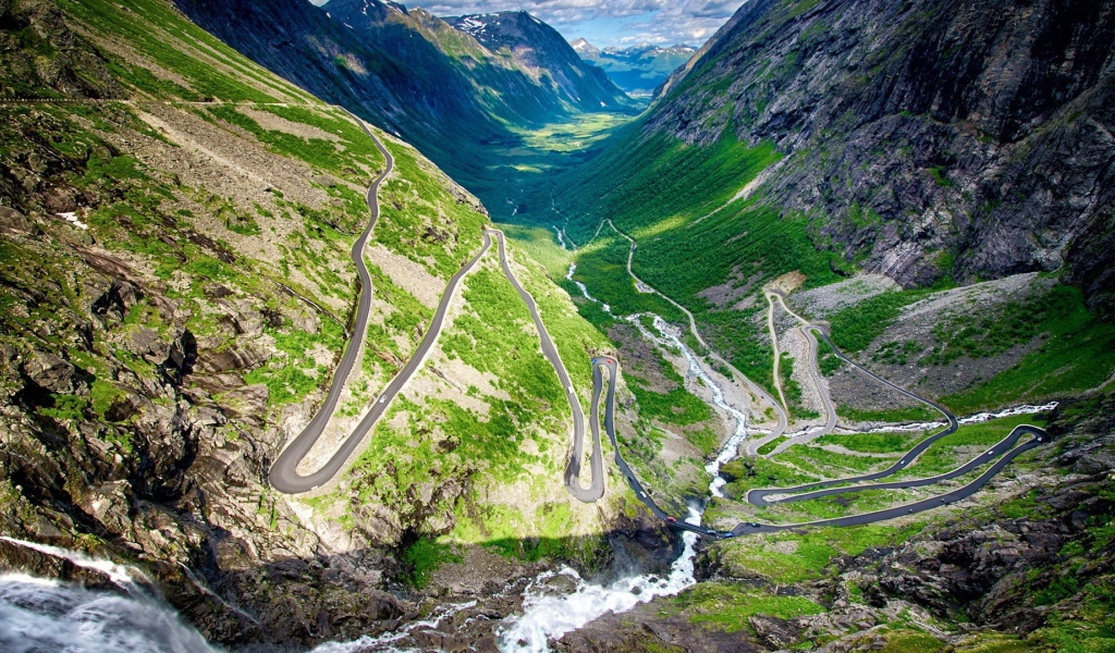 Серпантин дорог