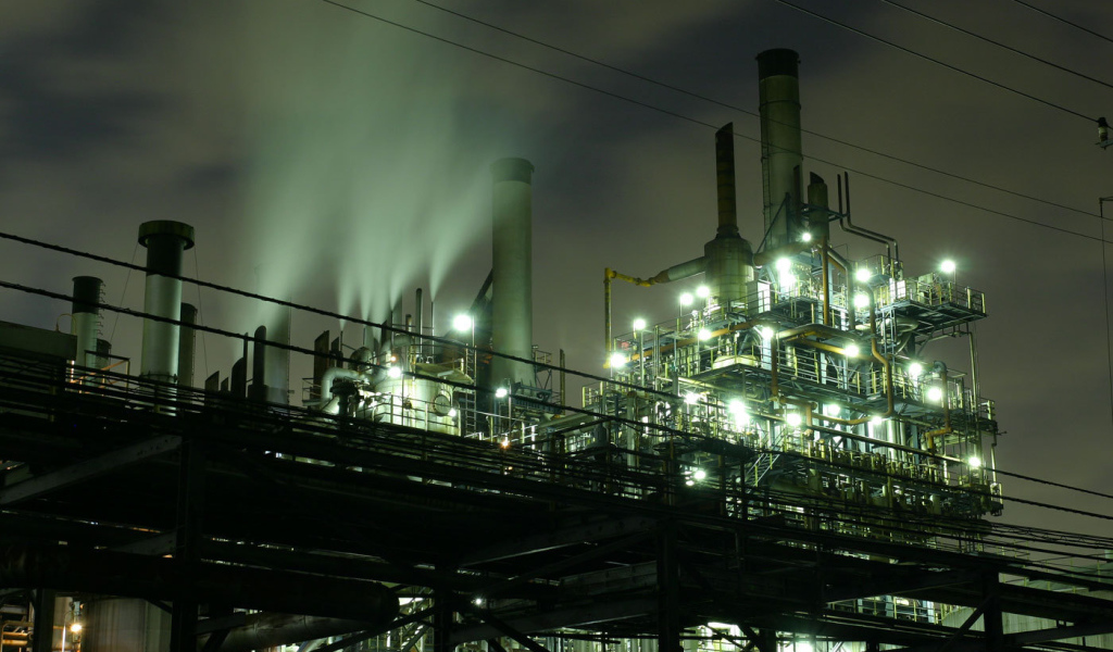 Трубы и огни фабрики