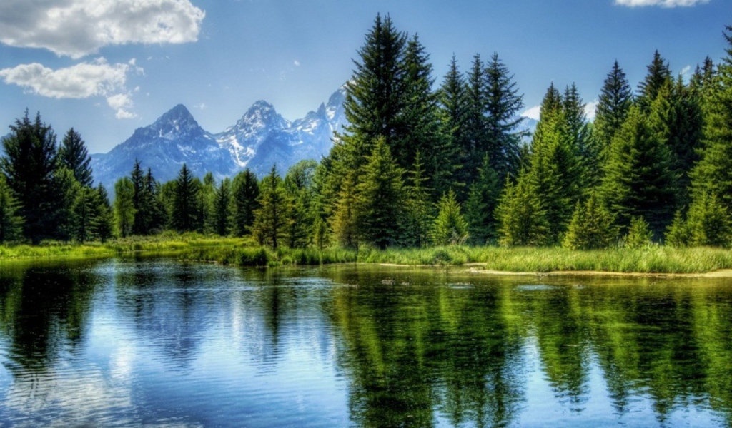 Зеркало в горах