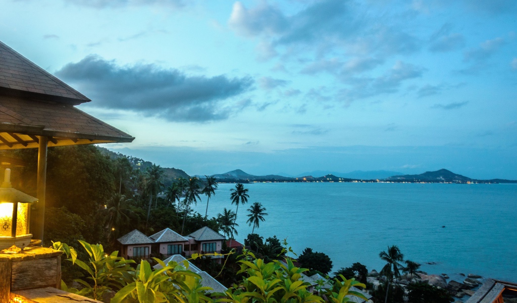 Дом на берегу моря