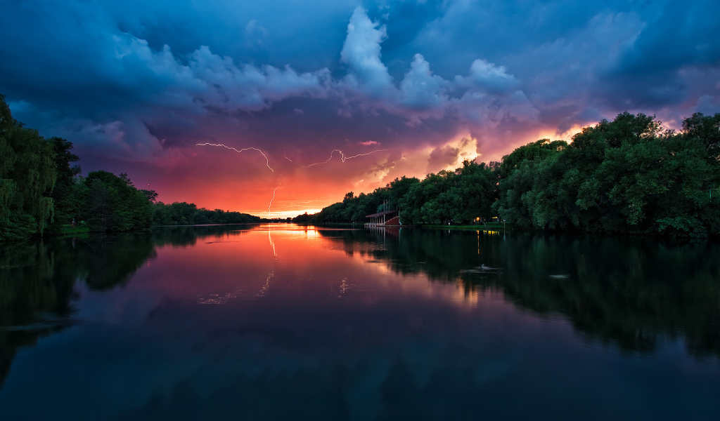 Гроза на закате