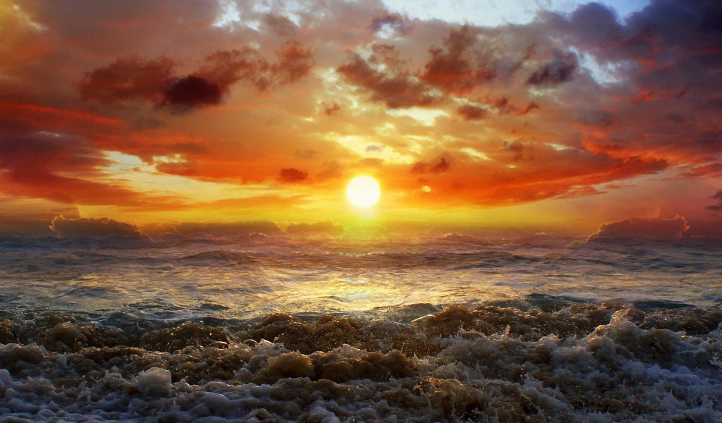 Закат над штормом