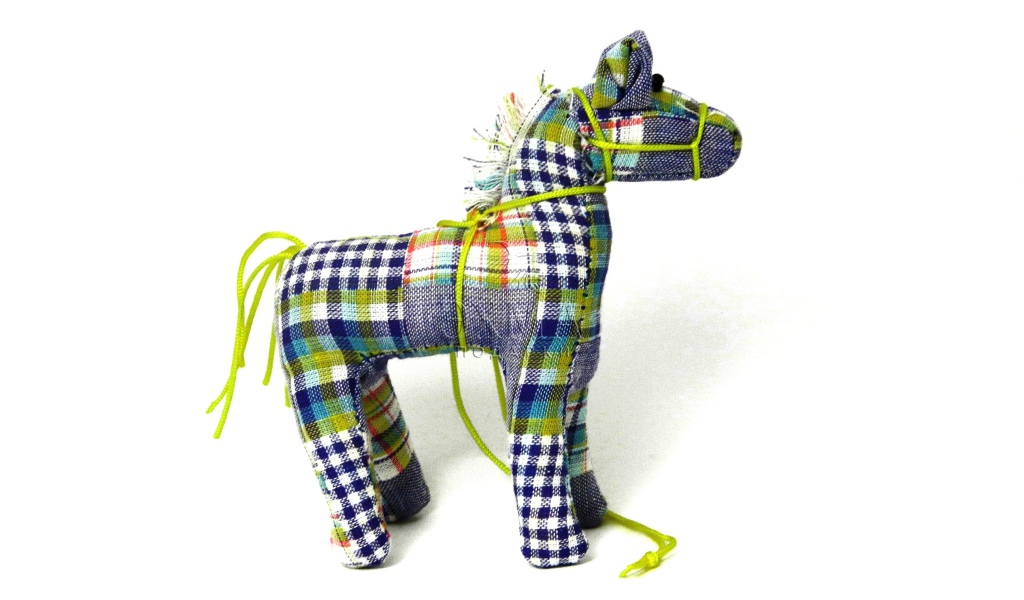 Елочная игрушка лошадка