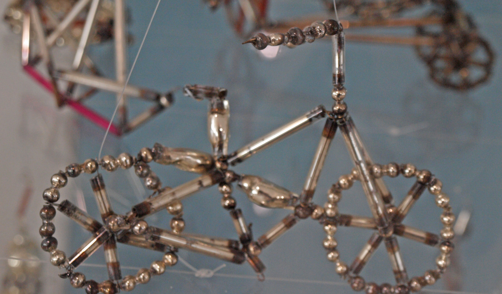 Елочные игрушки фигурки