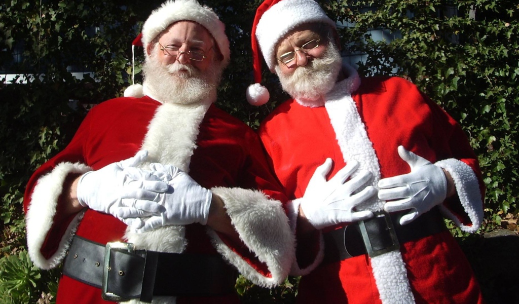 Дед мороз и санта клаус