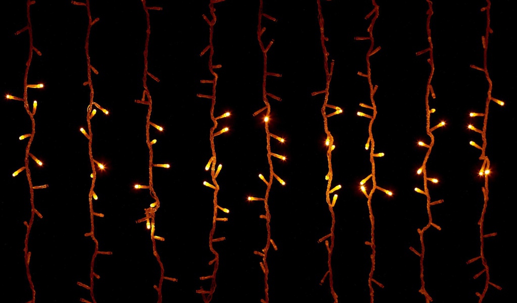 Гирлянда водопад