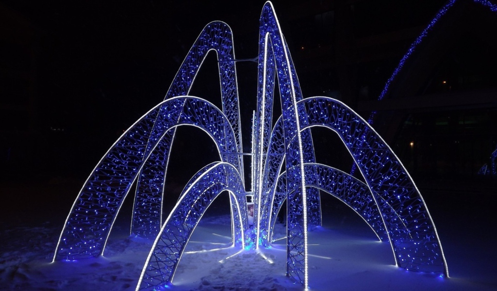 Светящиеся гирлянды