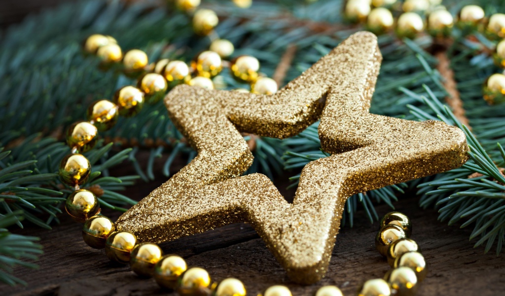 Ёлочная игрушка золотого цвета