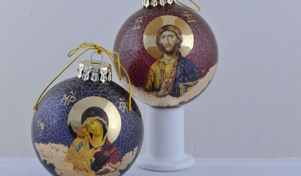 Pоспись елочных игрушек