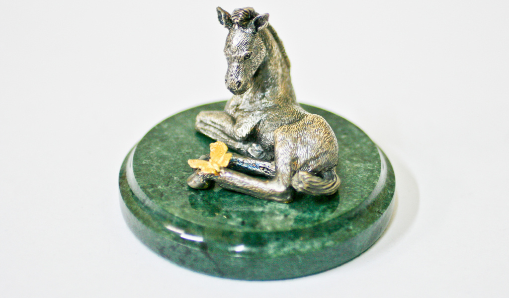 Сувенир лошадь