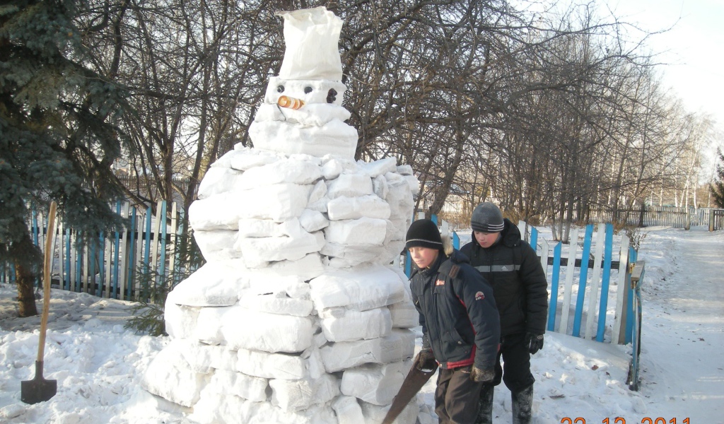 Cнежный дед мороз