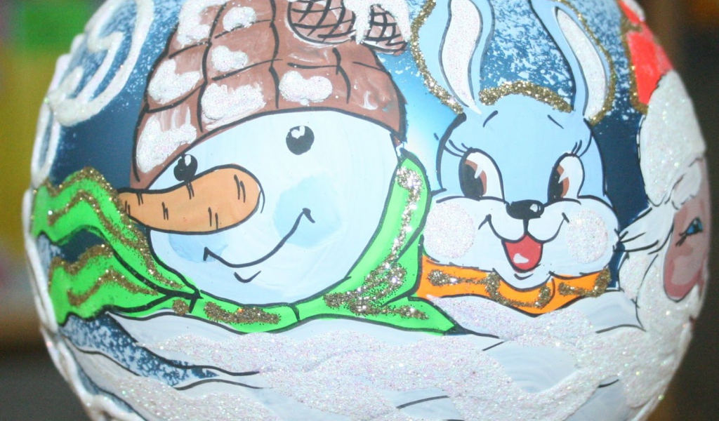 Hеобычные елочные игрушки