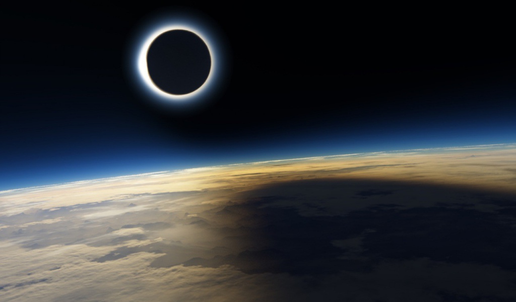 Солнечное затмение из космоса