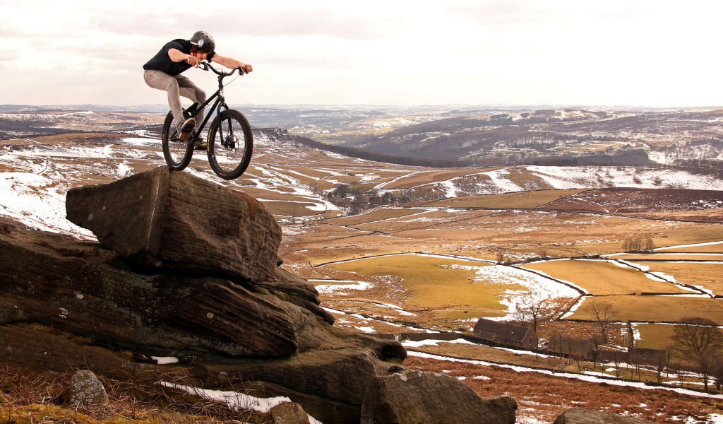 Прыжок с камня