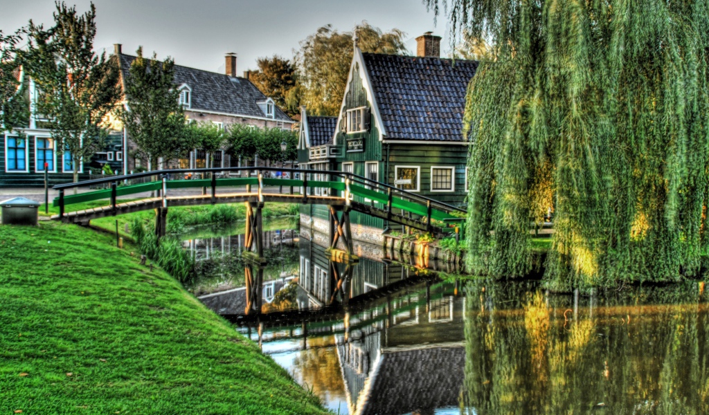 Мост в Голландии