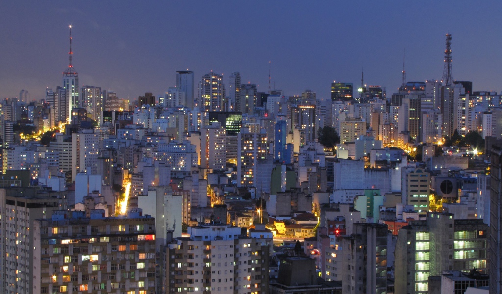 Ночные огни Рио-де-Жанейро