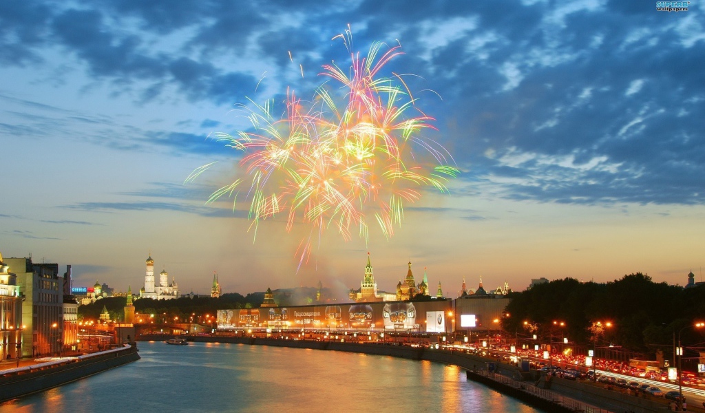 Салют в Москве