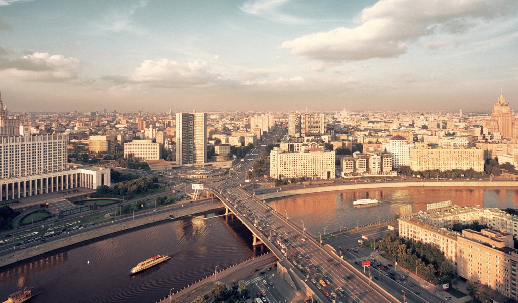 Москва в дневное время