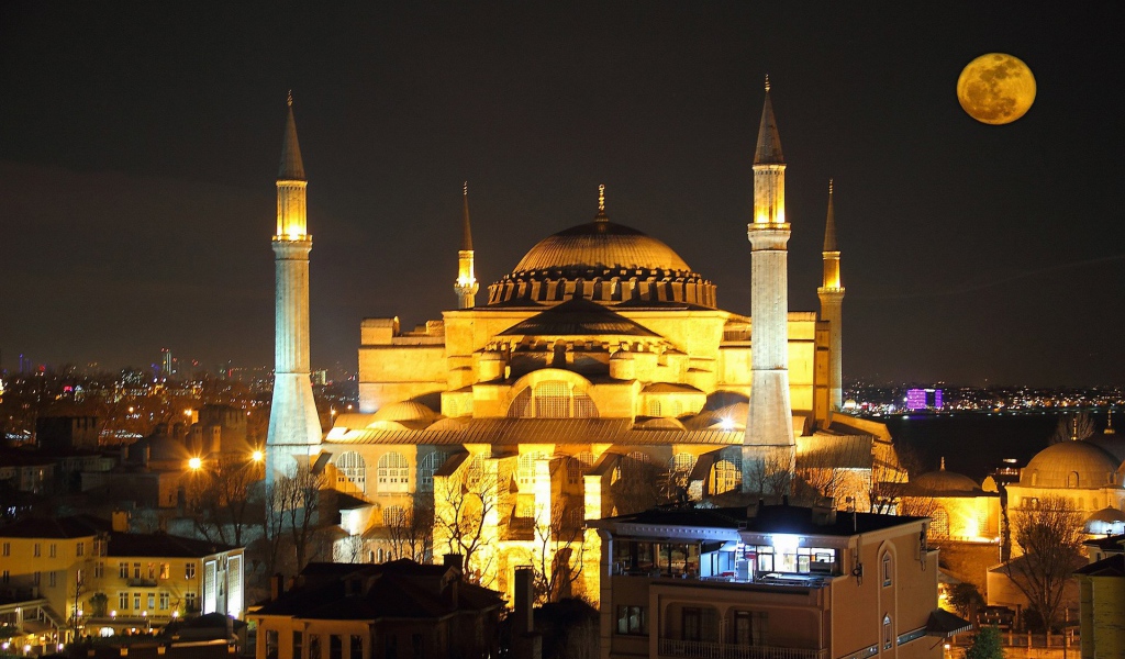 Собор Святой Софии в Турции ночью